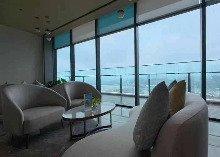 Aparthotel A La Carte 2 Phong Ngu View Bien Ha Long