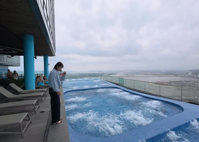 A La Carte 2 Phong Ngu View Bien Aparthotel Ha Long